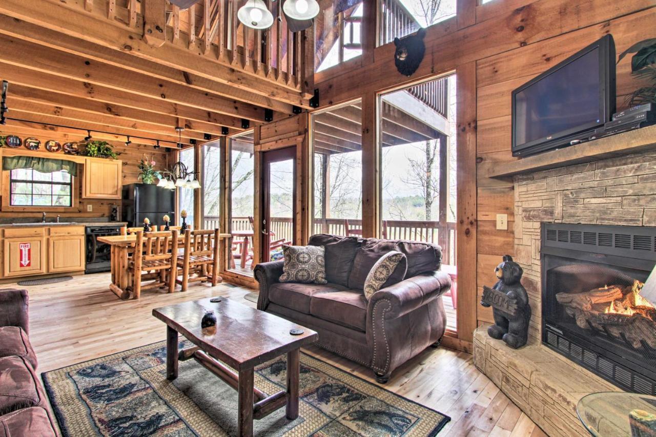 Sevierville Sanctuary Hot Tub, Pool Table And Deck! Eksteriør bilde